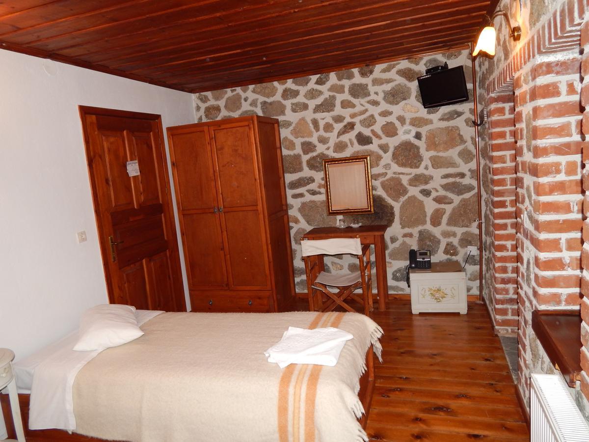 Ξενώνας Αριάδνη - Guesthouse Ariadni Lemos Luaran gambar